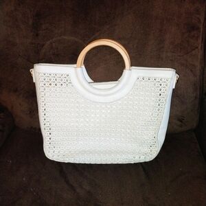 Mali + Lili Brielle Woven Tote w/ Removable Pouch 2-in-1 White Purse Wood Handle
